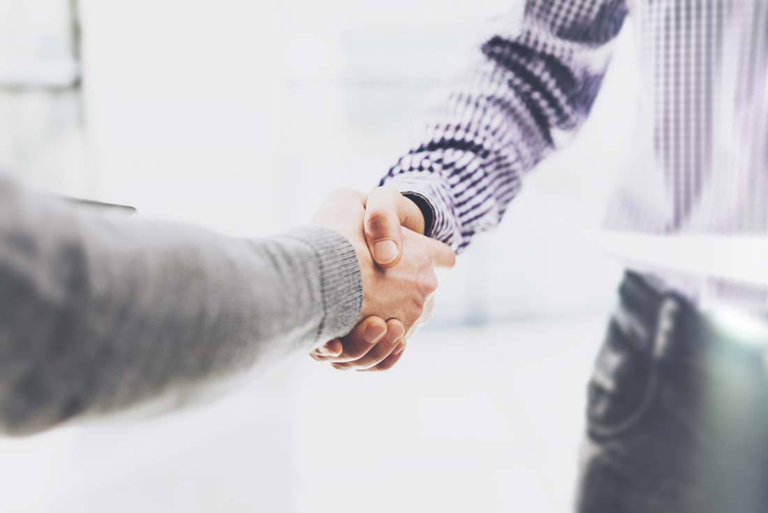 你有需求，我有專(zhuān)業(yè)，帝博硅膠制品廠(chǎng)全心為你服務(wù)！