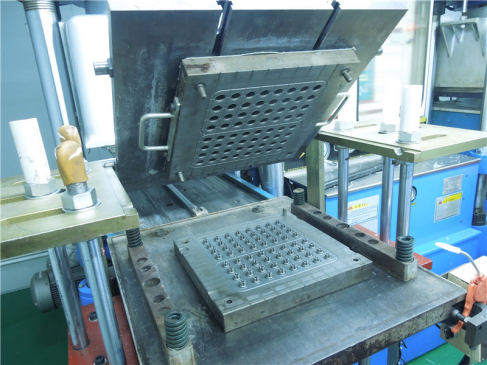 <a href='http://www.105u.cn/Helps/dgongshidiboguijiaozh.html' class='keys' title='點(diǎn)擊查看關(guān)于硅膠制品廠家的相關(guān)信息' target='_blank'>硅膠制品廠家</a>